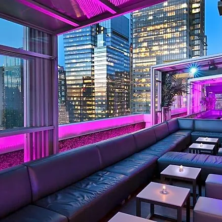 Fairfield By Marriott Manhattan Times Square 4*
