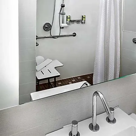 Hotel Element By Marriott Times Square West 4*