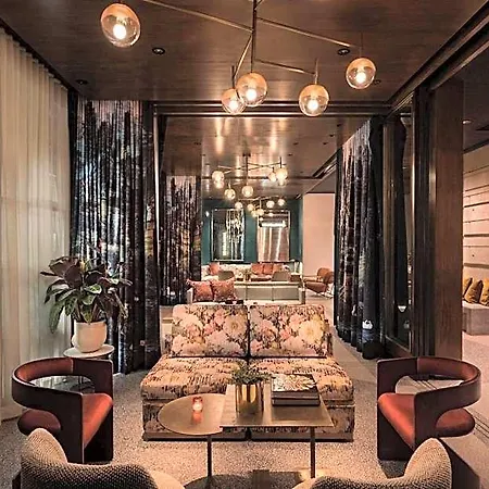 Moxy Nyc Chelsea New York