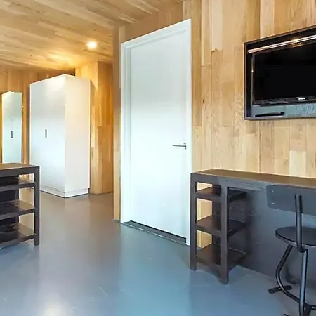 Gowanus & Yard Hotel 3*
