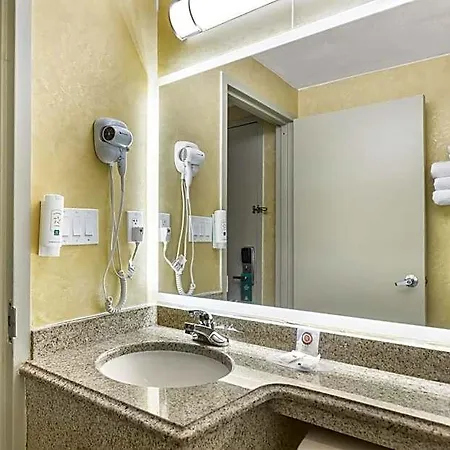 Quality Jfk Airport Rockaway Blvd Hotel
