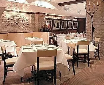 Hotel Blakely