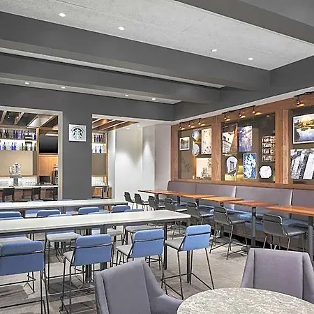 Hyatt Place - Times Square 4*