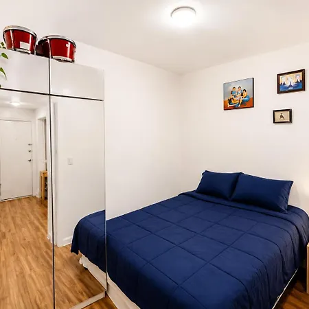 Next To Manhattan 2 Bedrooms - Subway 20 Steps, Manhattan 1 Stop *