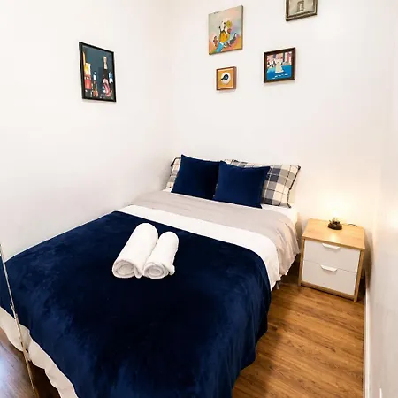 Apartment Next To Manhattan 2 Bedrooms - Subway 20 Steps, Manhattan 1 Stop