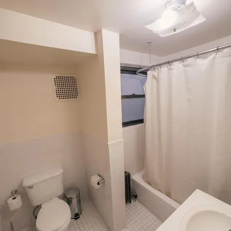 Cozy In West Village * New York