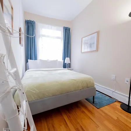 Apartment Sunlit 2br Park North Elevator & Laundry