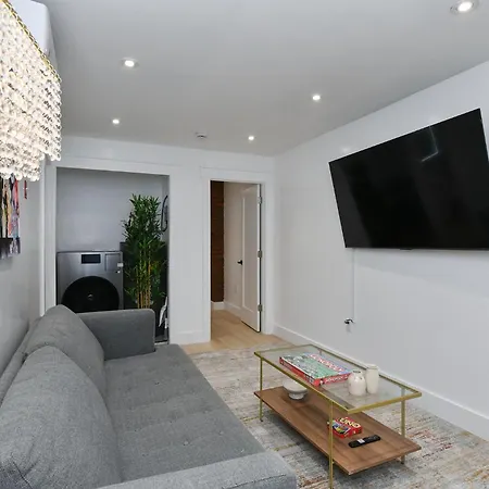 The Pearl-3br 2 Bath Boutique Nyc New York