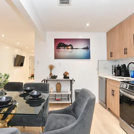 Luxury 3br Waterfront Escape In Fidi Seaport New York