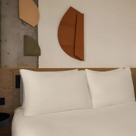 Hotel 38 City, Tapestry Collection By Hilton New York