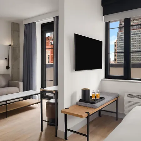 38 City, Tapestry Collection By Hilton Hotel New York