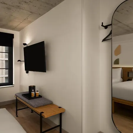 38 City, Tapestry Collection By Hilton 4*