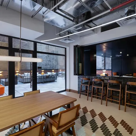 38 City, Tapestry Collection By Hilton Hotel 4*