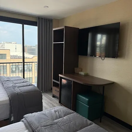 Skylux - Long Island 3*