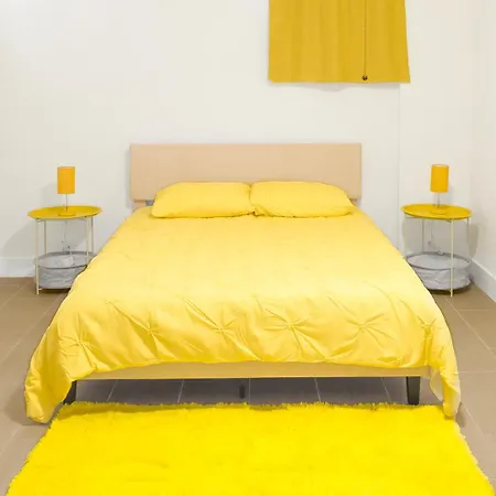 Beachh - Seaside - Yellow3090 New York