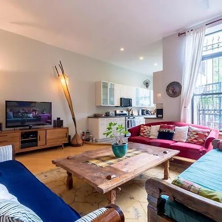 Lovely Brownstone In W Harlem 4 Bdr 3 Bath Garden New York