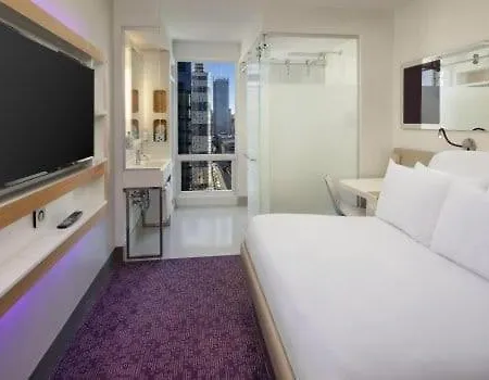 Yotel Capsule hotel *