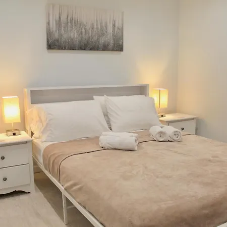 Minutes From Manhattan 2-bedroom In Lic Astoria Queens * New York