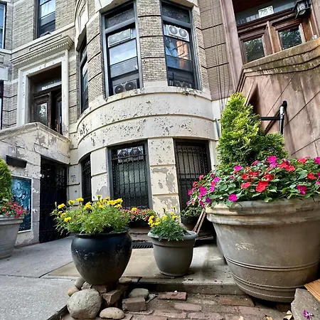 The Brooklyn Riviera Hostel New York