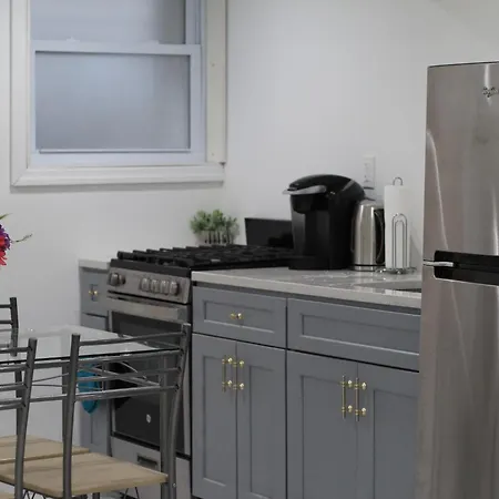Minutes From Manhattan 2-bedroom In Lic Astoria Queens