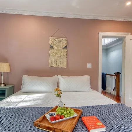 4Br Near Prospect Park Off-Street Parking Outdoor Space 3 Kings, 1 Queen Country house New York