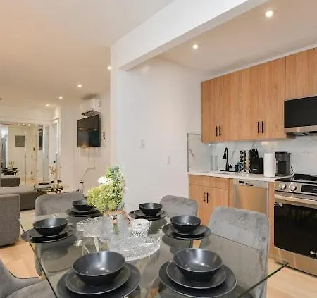 Modern Chic 3br-heart Of Fidi Seaport *