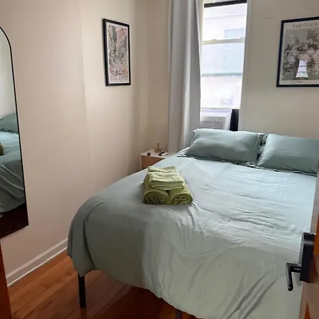 Madison - Shared Guest house