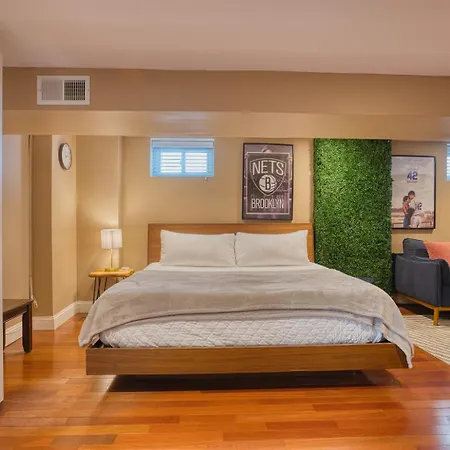 4Br Near Prospect Park Off-Street Parking Outdoor Space 3 Kings, 1 Queen