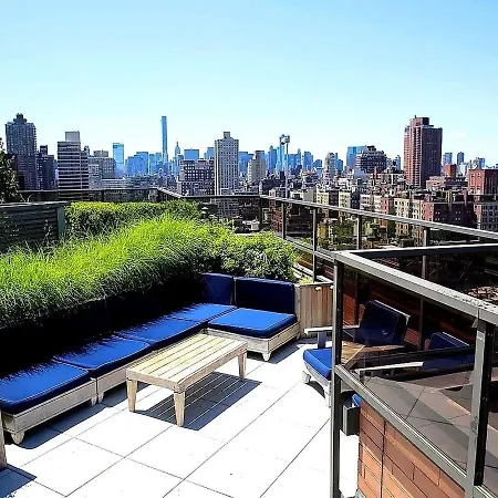 Homestay In Nyc Steps Away From Park *