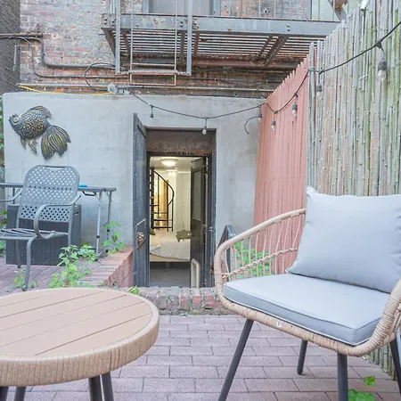 Aparthotel Charm 2bd In Upper East Side With Backyard