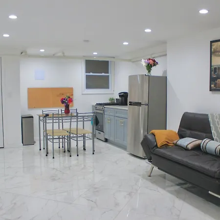 Aparthotel Minutes From Manhattan 2-bedroom In Lic Astoria Queens