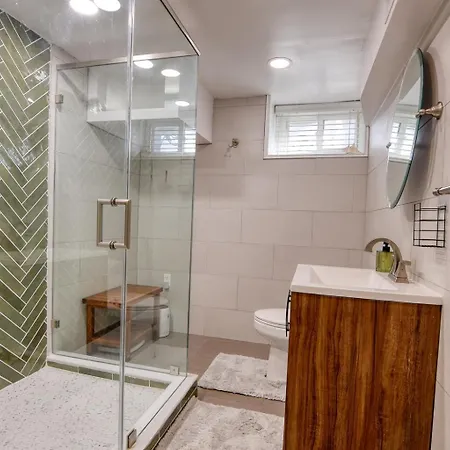 4Br Near Prospect Park Off-Street Parking Outdoor Space 3 Kings, 1 Queen