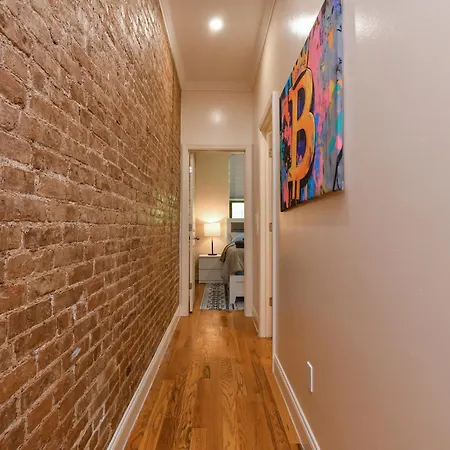 Cozy 2br Haven Right Above Park Aparthotel