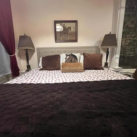 Guest house Friends & Family - Harlem New York
