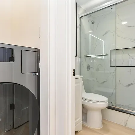Designer Seaport - Sleeps 14 Aparthotel New York