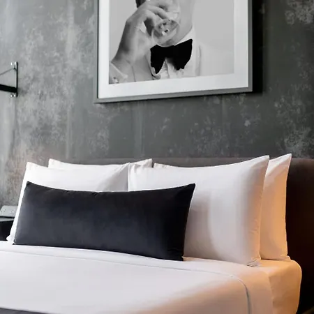 Inn Nomad At Return Policy Broadway New York