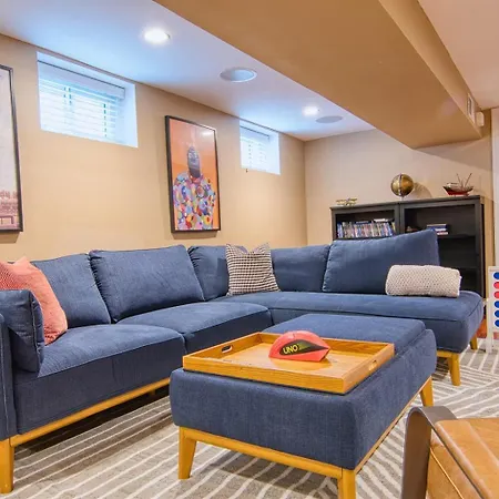 4Br Near Prospect Park Off-Street Parking Outdoor Space 3 Kings, 1 Queen Country house *