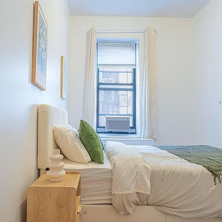 Charm 2bd In Upper East Side With Backyard New York