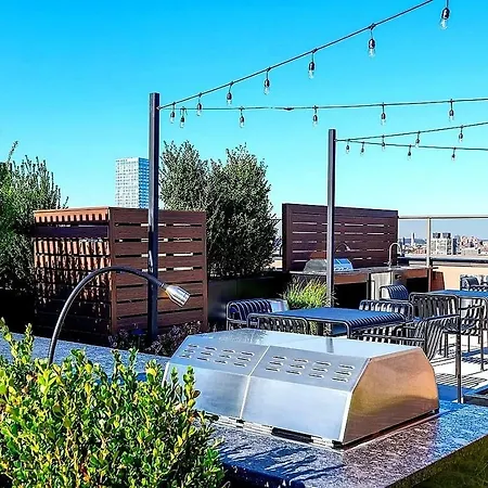 Homestay In Nyc Steps Away From Park