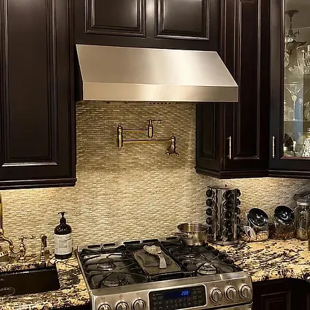 Luxury Pre-war Townhouse Bronx 5br *