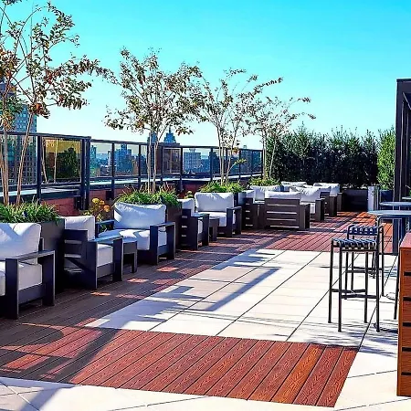 Homestay In Nyc Steps Away From Park New York