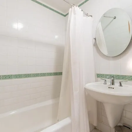 Lovely Brownstone In W Harlem 4 Bdr 3 Bath Garden Holiday home