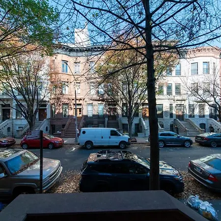 Lovely Brownstone In W Harlem 4 Bdr 3 Bath Garden *