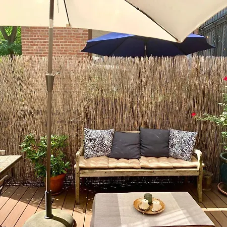 Lovely Brownstone In W Harlem 4 Bdr 3 Bath Garden *