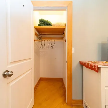 Lovely Brownstone In W Harlem 4 Bdr 3 Bath Garden Holiday home New York
