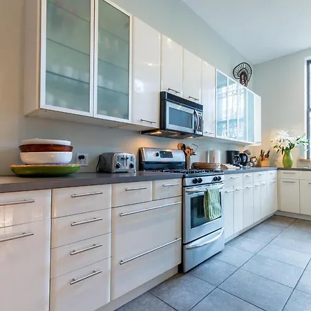 Holiday home Lovely Brownstone In W Harlem 4 Bdr 3 Bath Garden New York