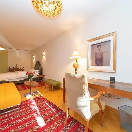 Lovely Brownstone In W Harlem 4 Bdr 3 Bath Garden