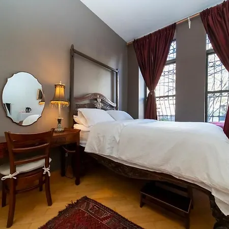 Holiday home Lovely Brownstone In W Harlem 4 Bdr 3 Bath Garden *