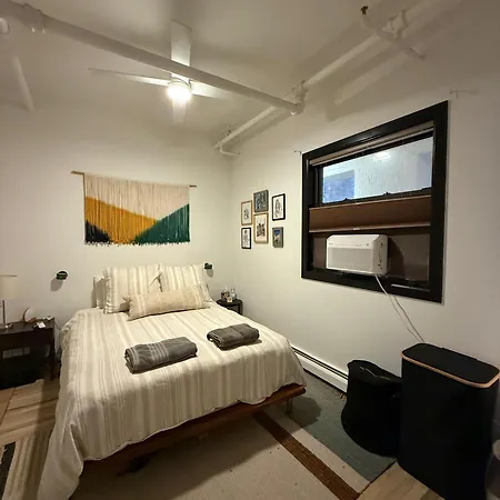 2br Williamsburg Urban Retreat *