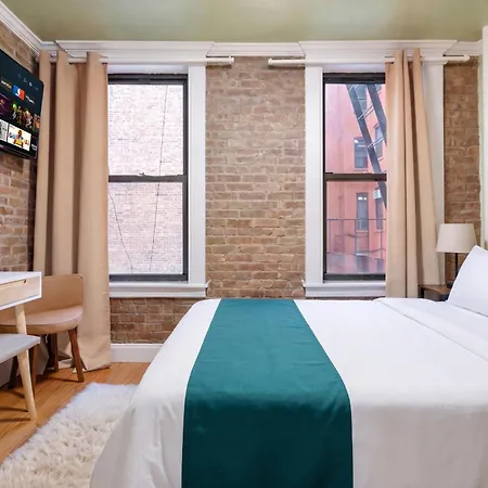 2 Bd Stylish Getaway In Lower Manhattan New York